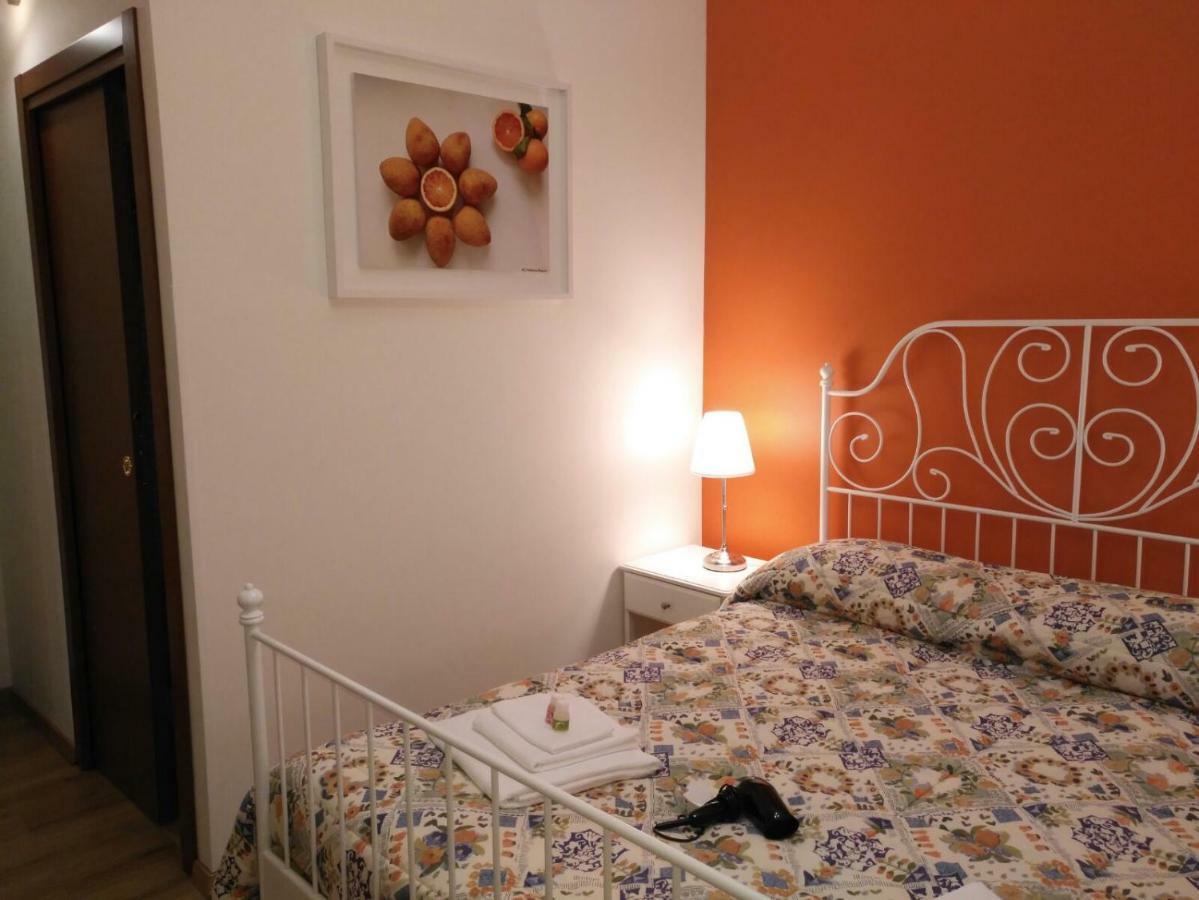 Tosca B&B Catania Exterior foto