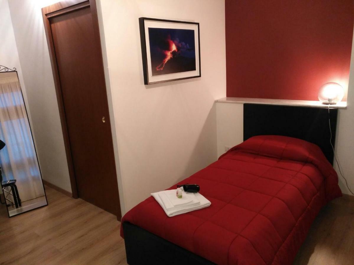 Tosca B&B Catania Exterior foto
